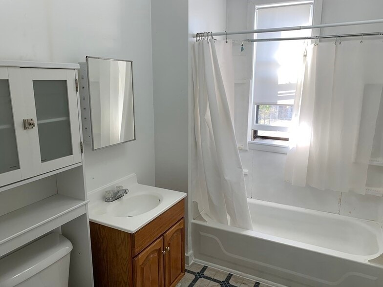 More Photos Of 252-254 Magnolia St, Dorchester Apartments For Sale