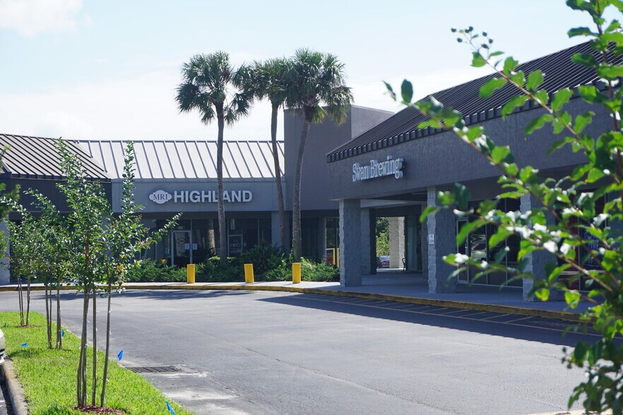 More Photos Of 2810-2946 Lakeland Highlands Rd, Lakeland General Retail For Sale
