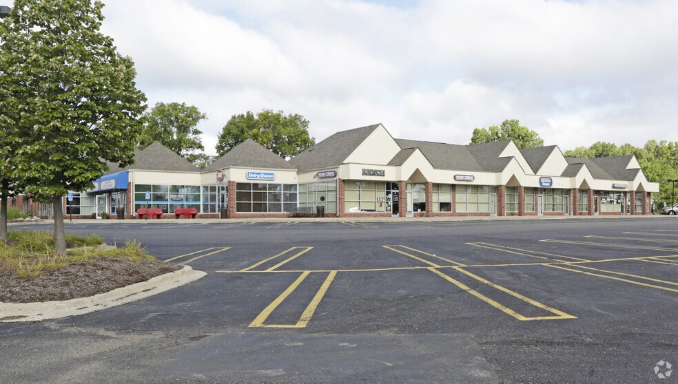More Photos Of 3021-3095 E Walton Blvd, Auburn Hills Unknown For Lease