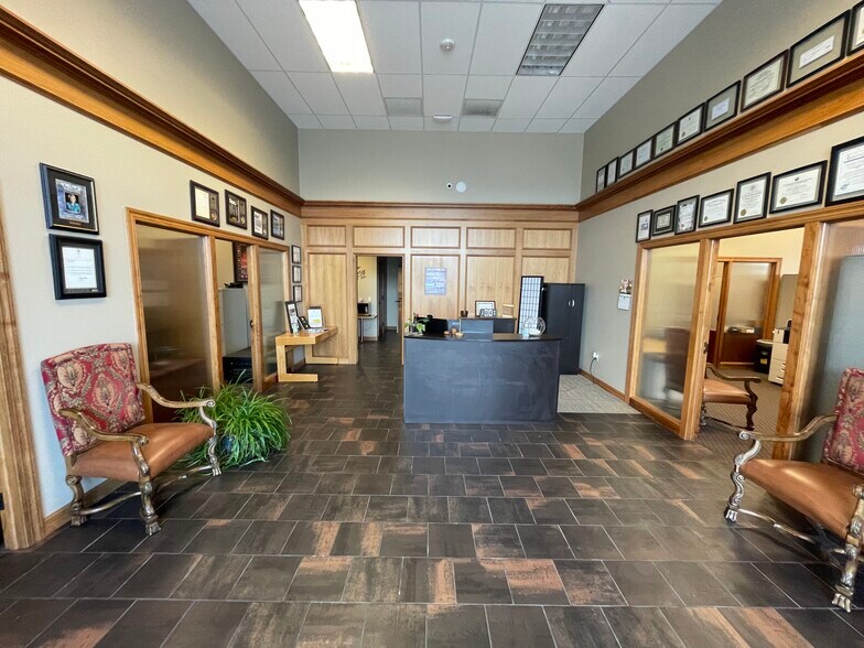 More Photos Of 8672 S Peoria Ave, Tulsa Light Manufacturing For Sale