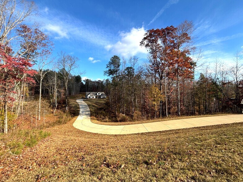 More Photos Of ,  Unknown For Sale