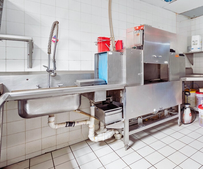 More Photos Of 790 S Atlantic Ave, Ormond Beach Restaurant For Sale