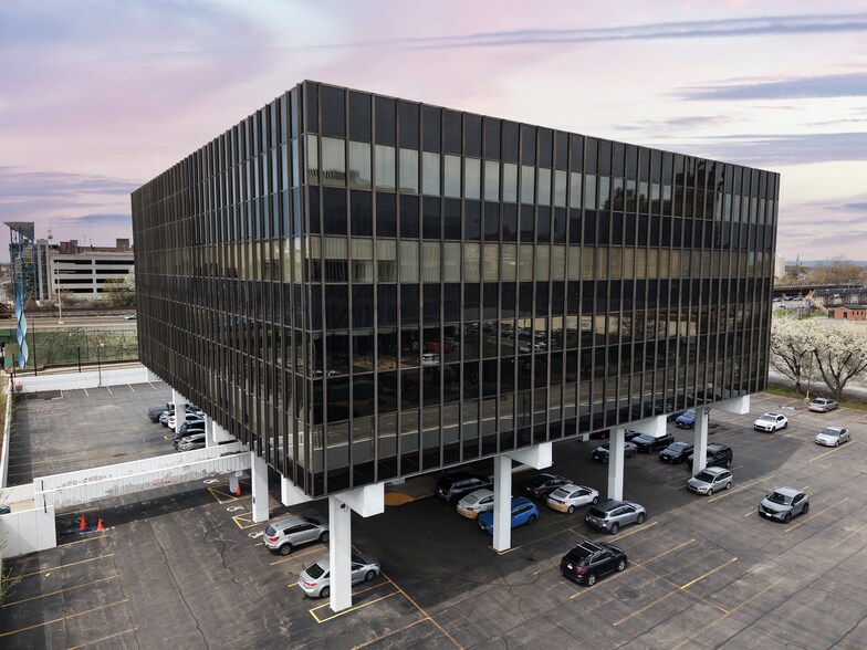 More Photos Of 150 State St, Rochester Office For Lease