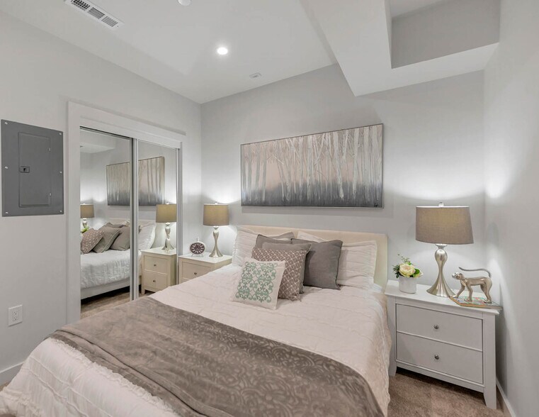 More Photos Of 1228 36th Ave, Oakland Apartments For Sale