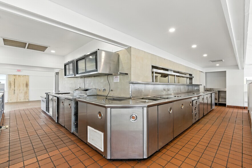 More Photos Of 4355 Sonoma Blvd, Vallejo Restaurant For Lease