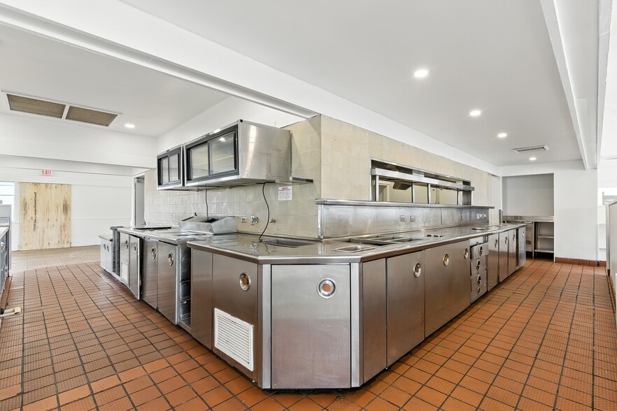 More Photos Of 4355 Sonoma Blvd, Vallejo Restaurant For Lease