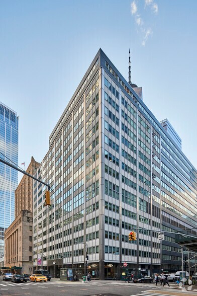 More Photos Of 44-88 Park Pl, New York Office For Lease