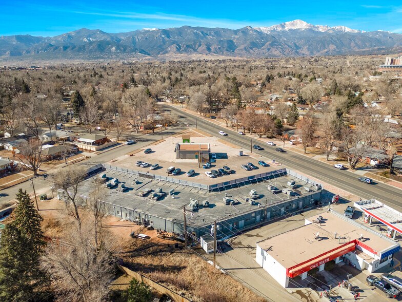 More Photos Of 2107 Templeton Gap Rd, Colorado Springs General Retail For Sale
