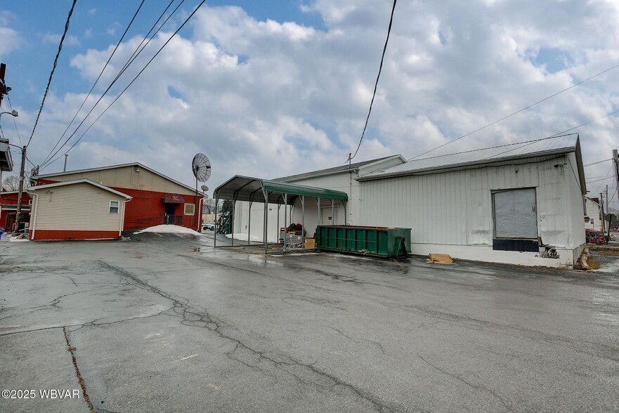 More Photos Of 505 Washington Blvd, Williamsport Restaurant For Sale