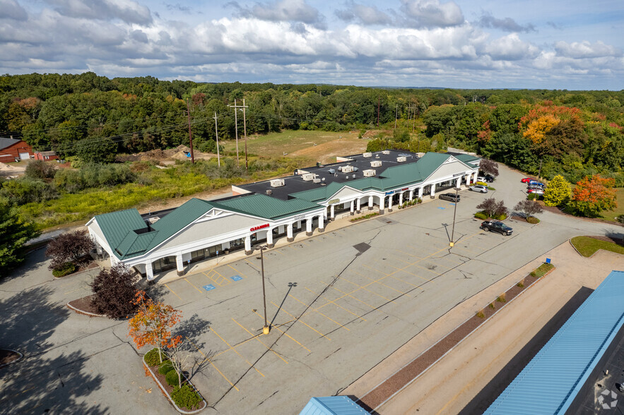 More Photos Of 1051 Ten Rod Rd, North Kingstown General Retail For Lease