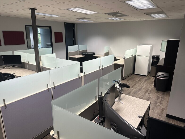 More Photos Of 6B Liberty, Aliso Viejo Office For Sale