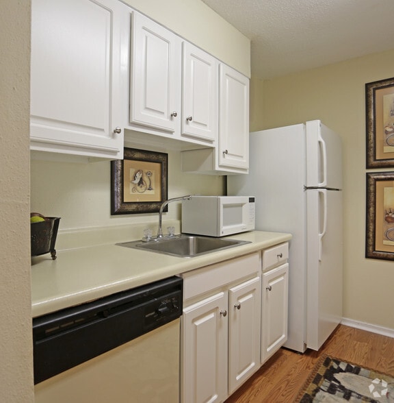 More Photos Of 1901 Lafayette St, Gretna Apartments For Sale