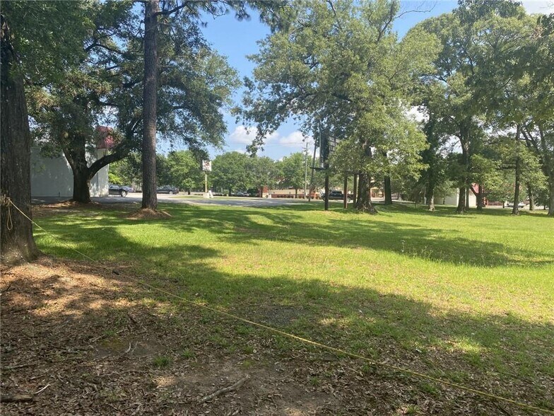 More Photos Of 3915 Cottage Hill Rd, Mobile Land For Sale