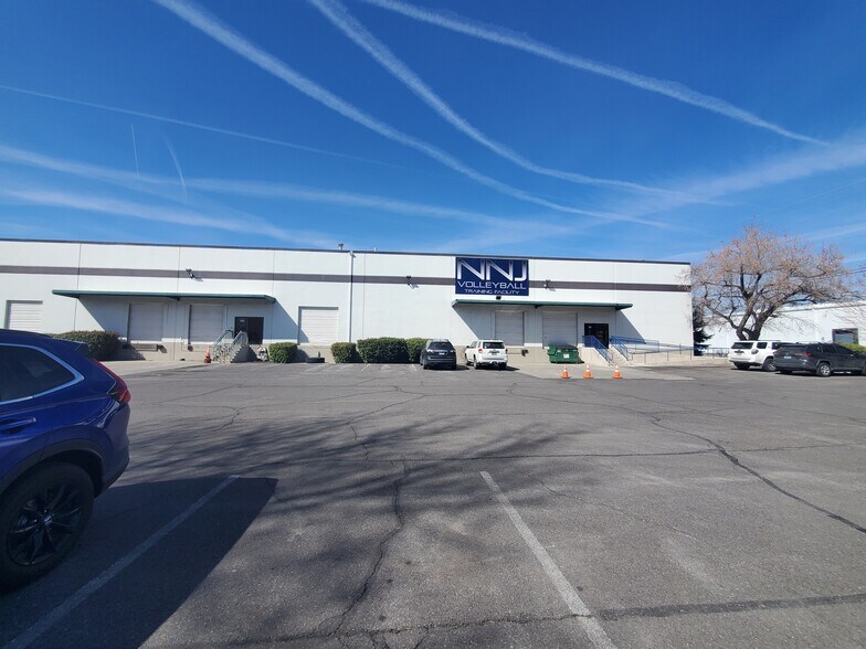 More Photos Of 1575 Linda Way, Sparks Warehouse For Lease