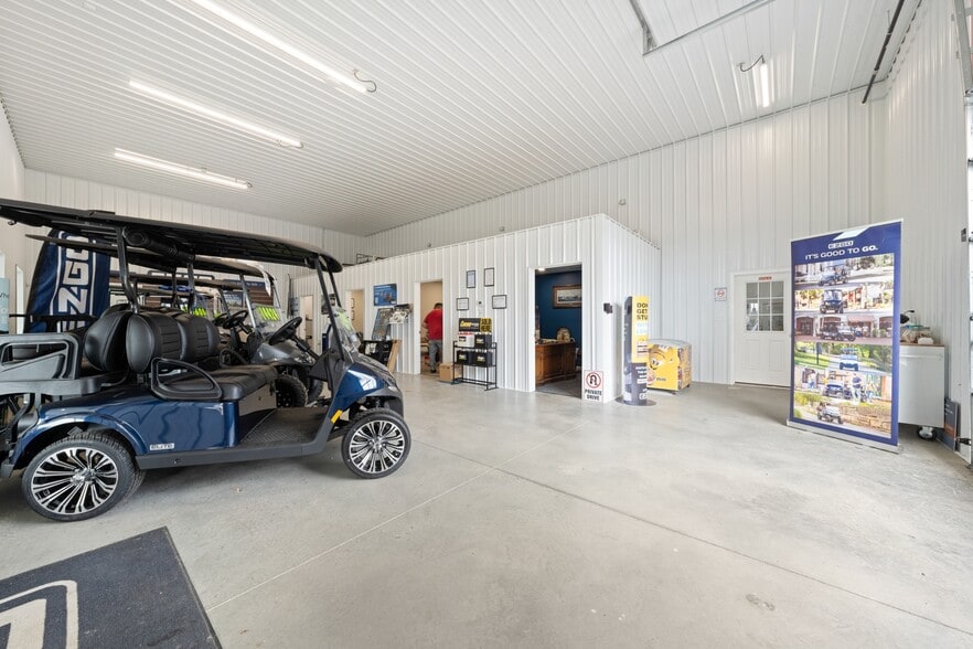 More Photos Of 2667 East Harbor Rd, Port Clinton Freestanding For Sale