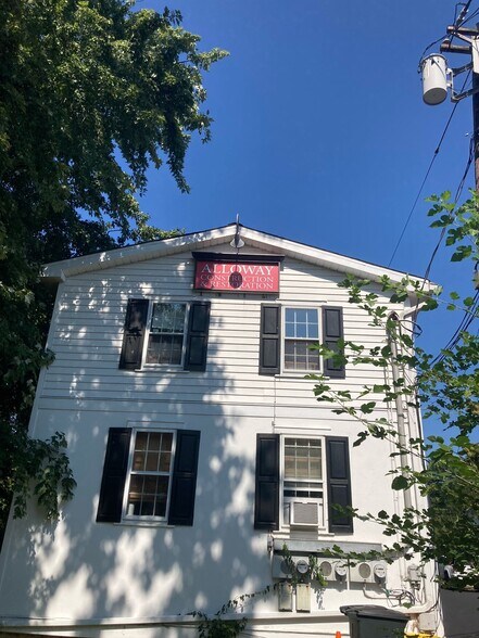 More Photos Of 14 Mercer St, Hopewell Loft Creative Space For Sale