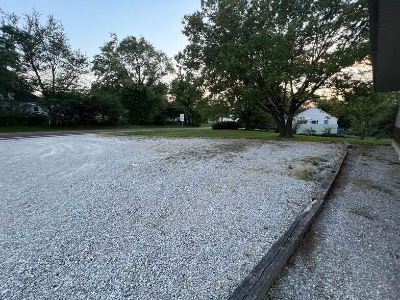 More Photos Of 9393 Old Highway 54, New Bloomfield Daycare Center For Sale