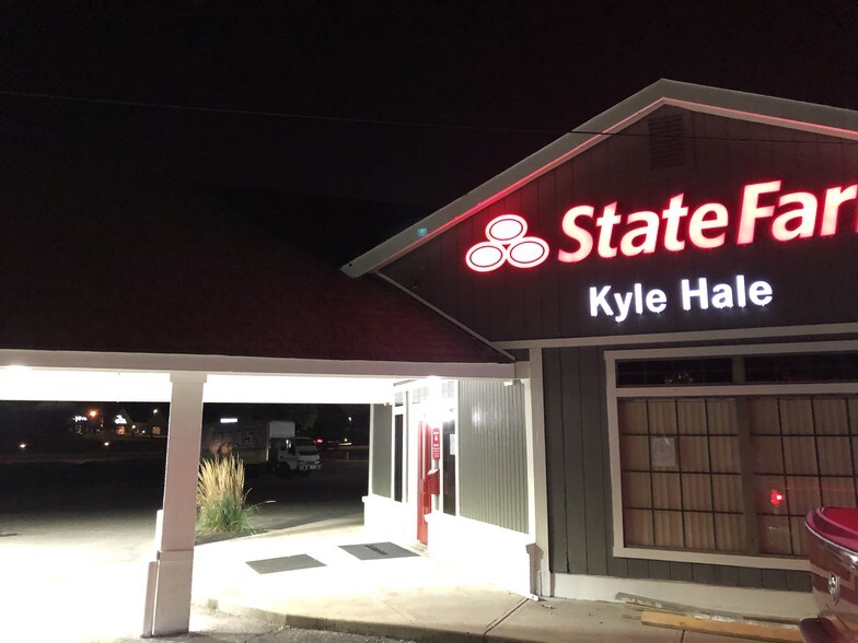 More Photos Of 5703 S East St, Indianapolis Medical For Lease