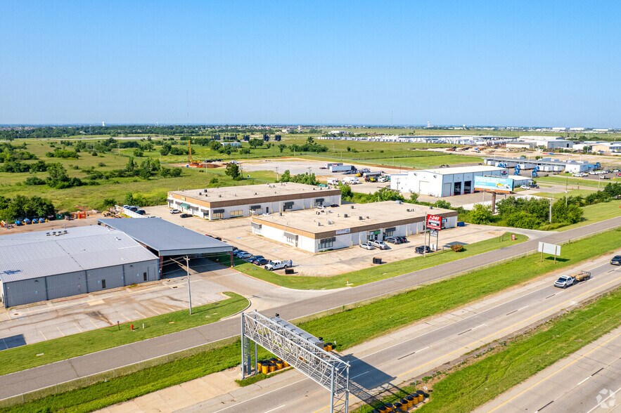 More Photos Of 3600-3744 E I 240 Service Rd, Oklahoma City Light Distribution For Sale