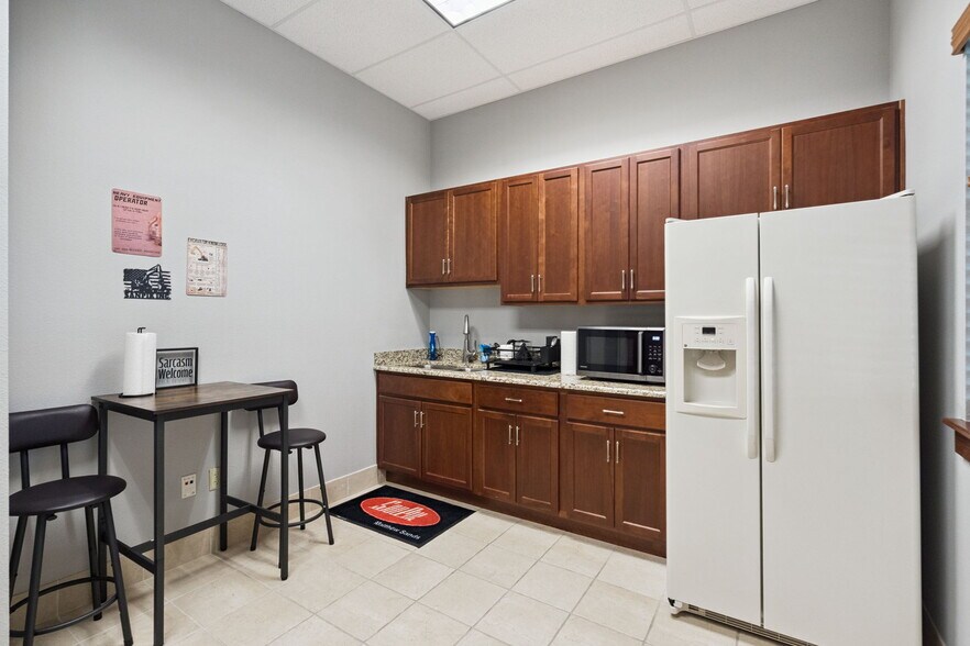 More Photos Of , Longwood Office For Sale