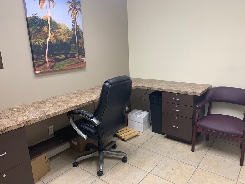 More Photos Of 3516 Enterprise Way, Green Cove Springs Warehouse For Lease