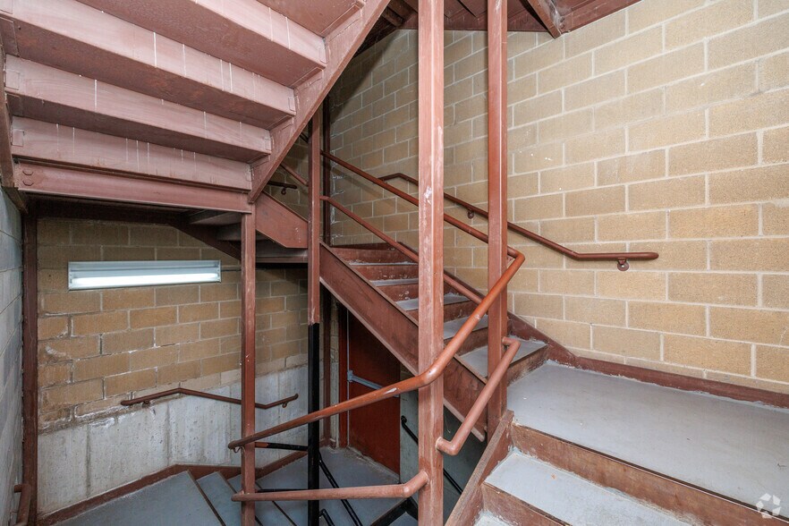 More Photos Of 2 Crandall St, Binghamton Apartments For Sale
