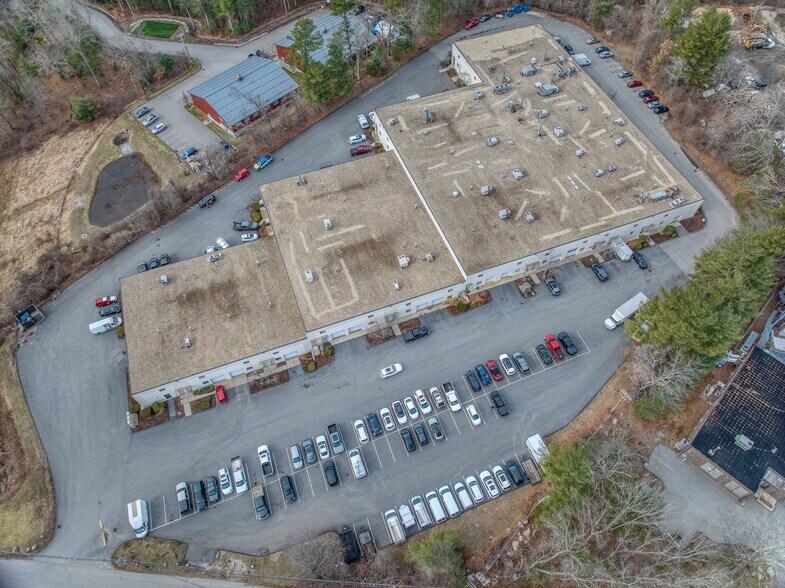 More Photos Of 34 Sullivan Rd, North Billerica Warehouse For Lease