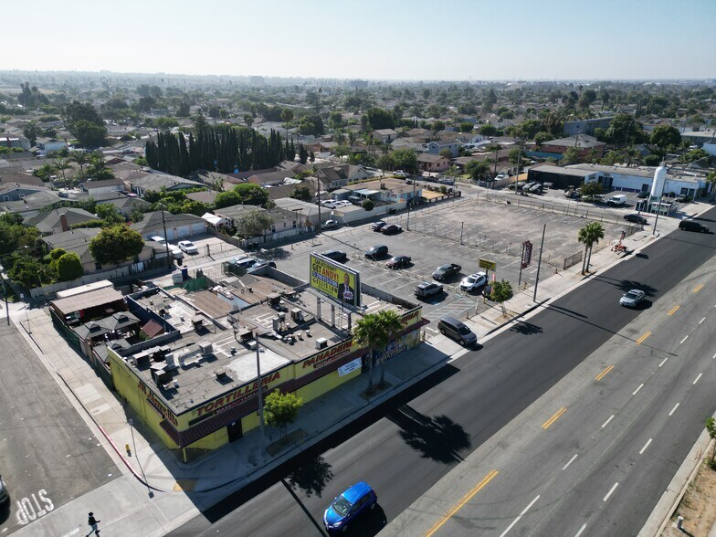 More Photos Of 10500 S Prairie Ave, Inglewood Freestanding For Sale