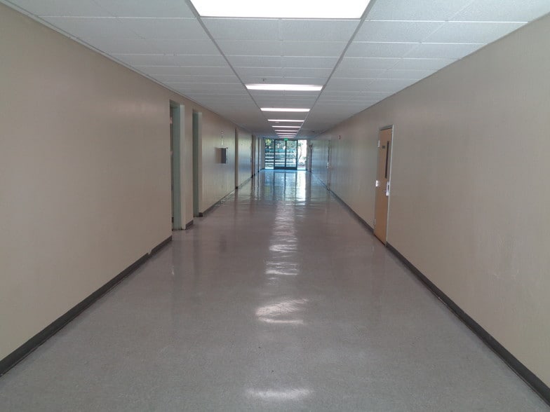More Photos Of 455-467 N White Rd, San Jose Religious Facility For Lease