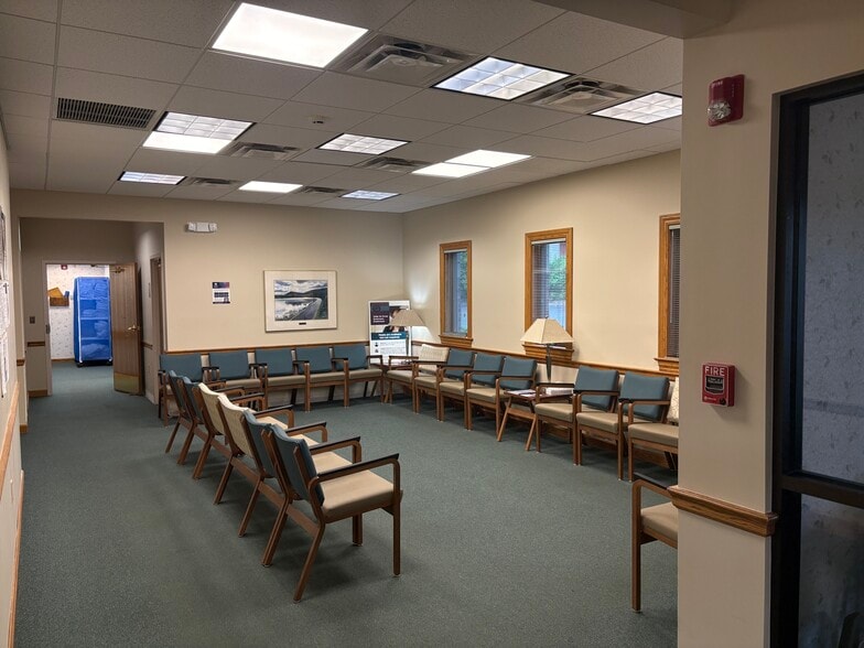 More Photos Of 3452 Brodhead Rd, Monaca Medical For Lease