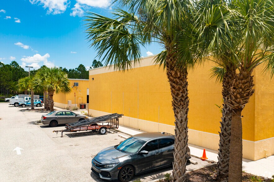 More Photos Of 1075 Innovation Ave, North Port Unknown For Lease