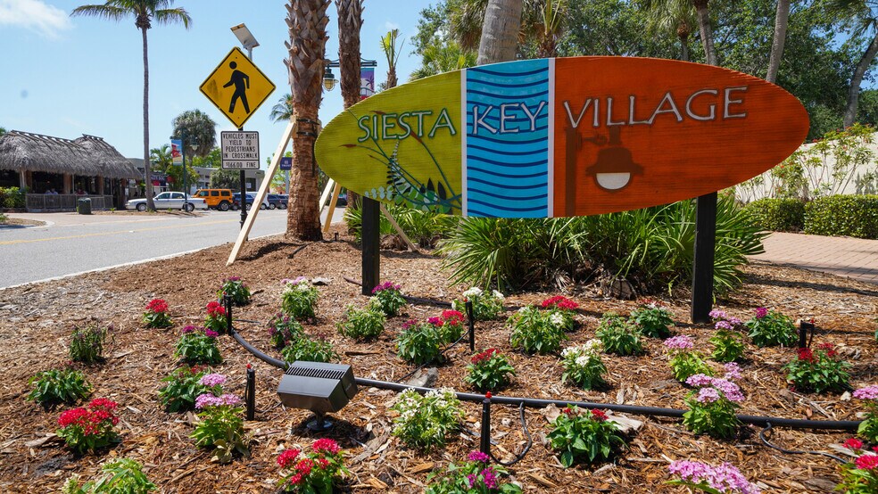More Photos Of 5610 AVENIDA DEL MARE, Sarasota Specialty For Sale