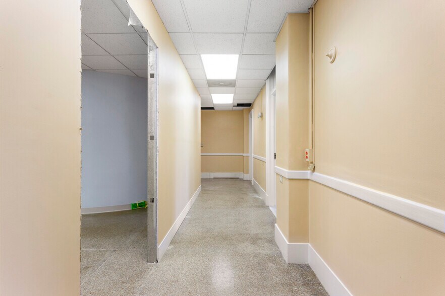 More Photos Of 126 State St, Albany Loft Creative Space For Sale