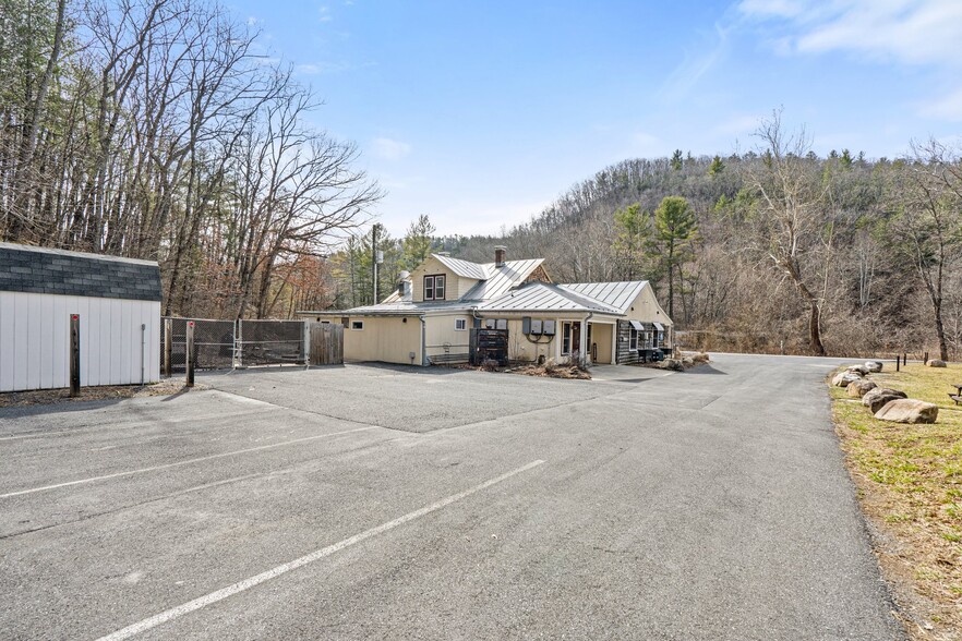 More Photos Of 2175 Hankey Mountain Hwy, Churchville Restaurant For Sale