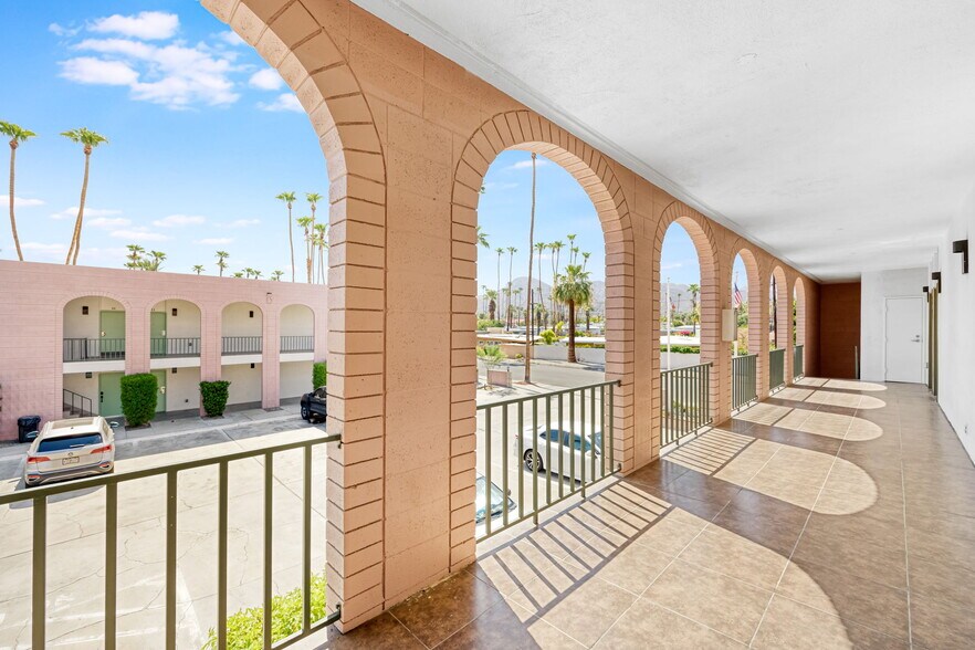 More Photos Of 74380 El Camino, Palm Desert Apartments For Sale