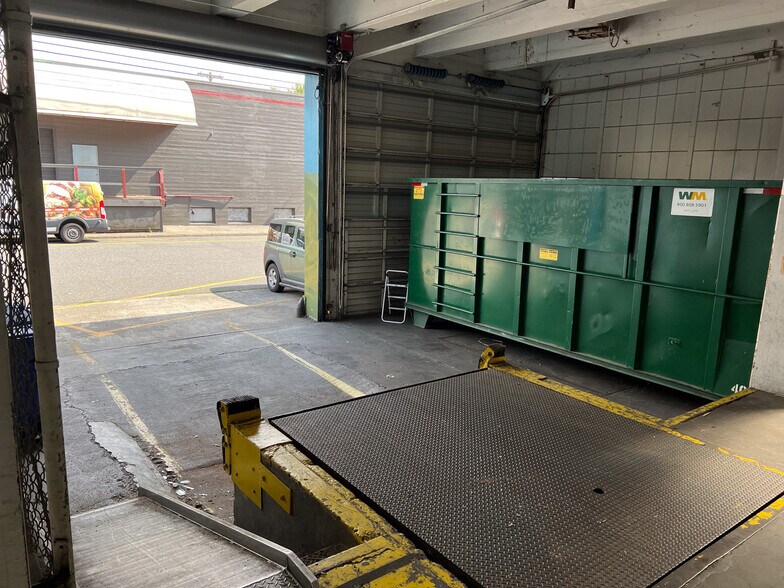 More Photos Of 223 SE 3rd Ave, Portland Warehouse For Sale