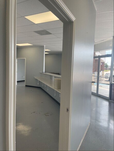 More Photos Of 23945 Franz Rd, Katy General Retail For Lease