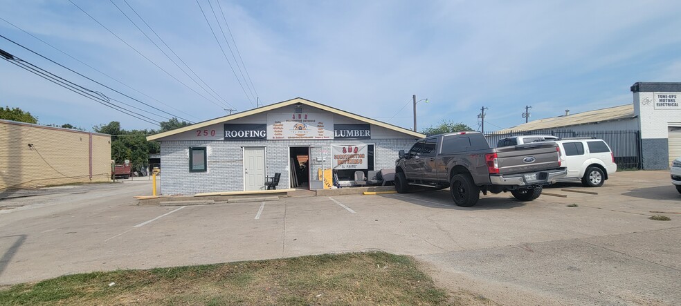 Primary Photo Of 250 Lavon Dr, Garland Showroom For Sale