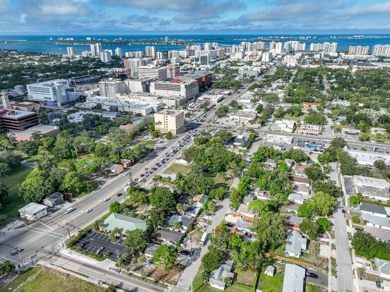 More Photos Of 2092 4th Street, Sarasota Land For Sale