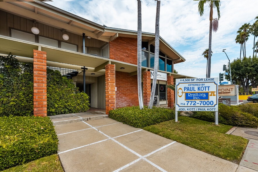 More Photos Of 1661 E Chapman Ave, Fullerton Office For Sale