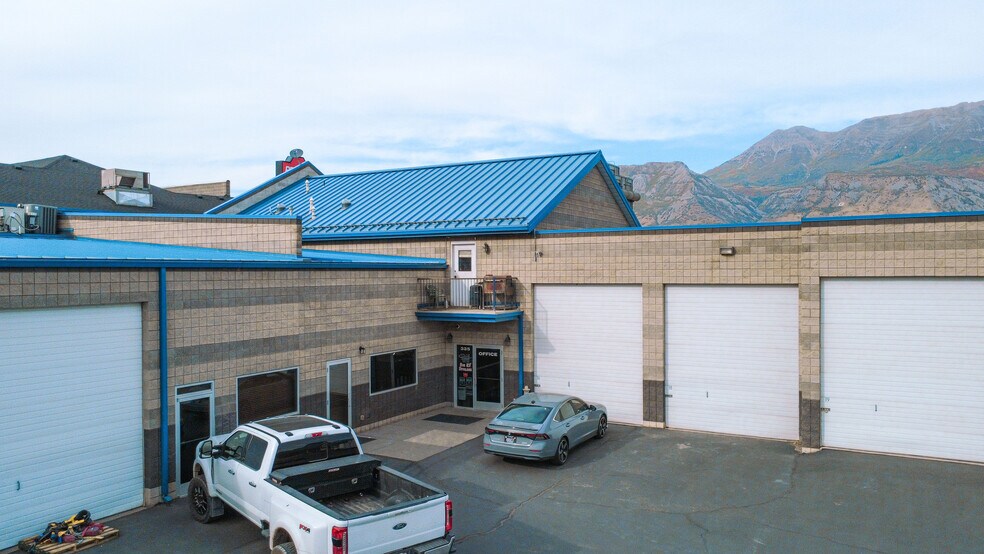 More Photos Of 335 S 1250 W, Lindon Self Storage For Lease