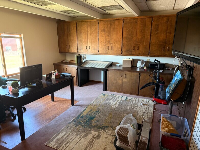 More Photos Of , Moorhead Unknown For Sale