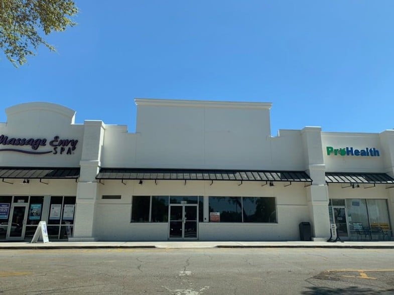 More Photos Of 1143-1153 Gulf Breeze Pky, Gulf Breeze Unknown For Lease