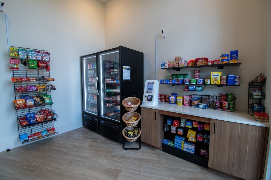 More Photos Of 234 E Mitchell Hammock Rd, Oviedo Apartments For Lease