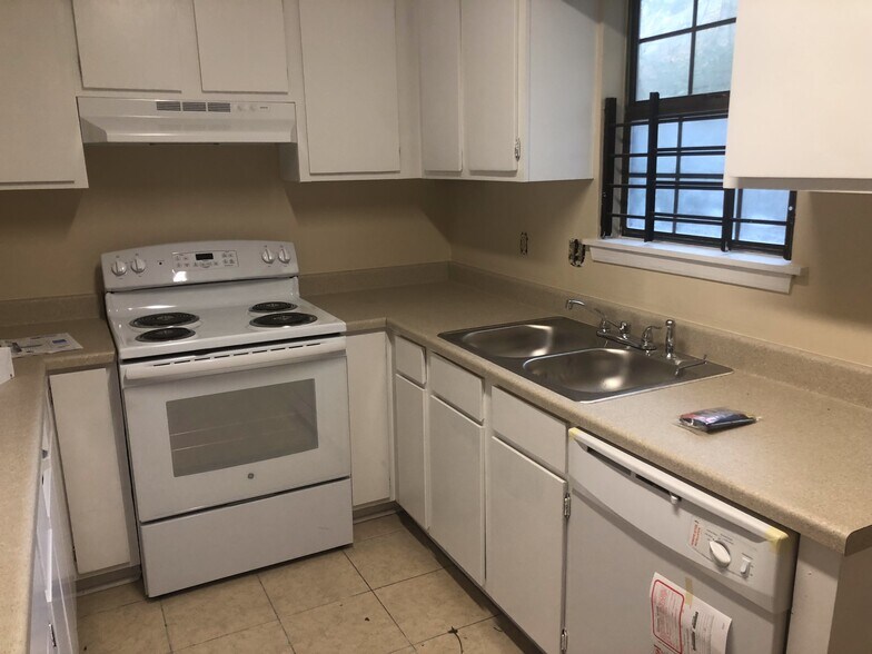 More Photos Of 5745 Horton Ave, Jackson Apartments For Sale