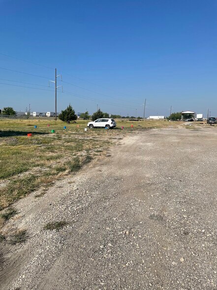 More Photos Of 2300 S Business 45, Corsicana Land For Sale
