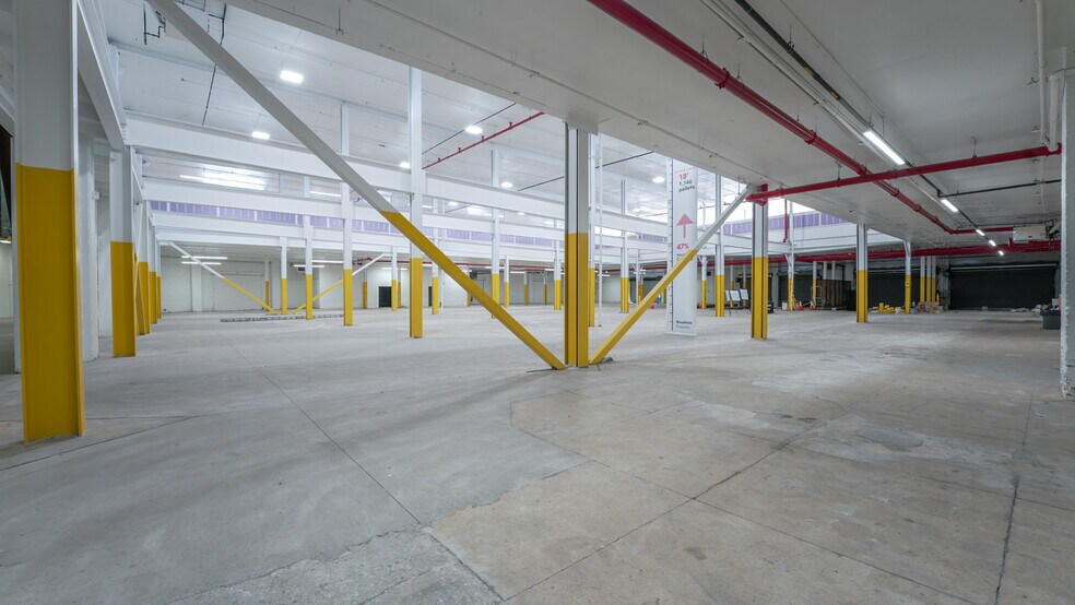 More Photos Of 845 E 136th St, Bronx Warehouse For Sale