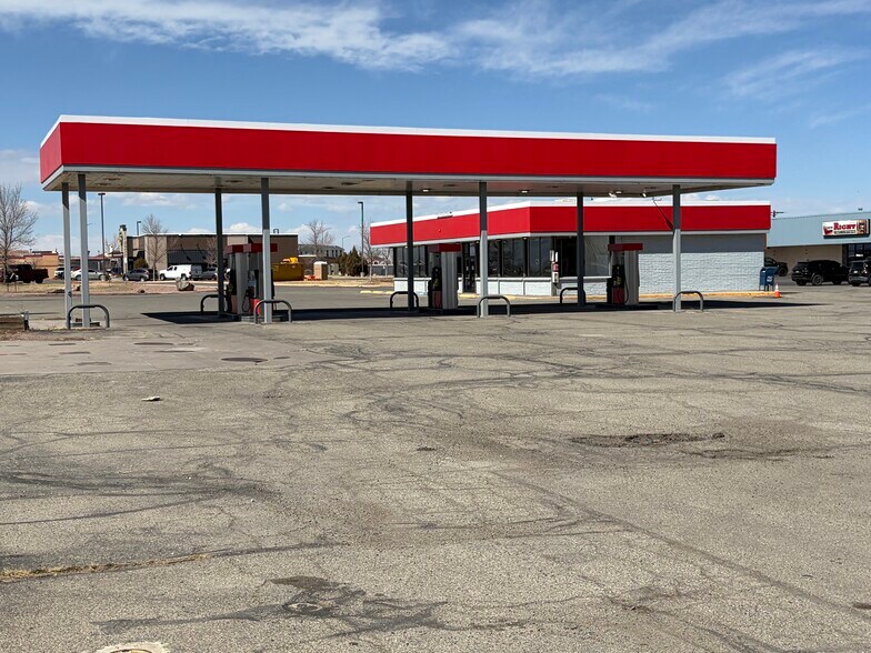 More Photos Of 3213 Main St, Alamosa Mixed Retail For Sale