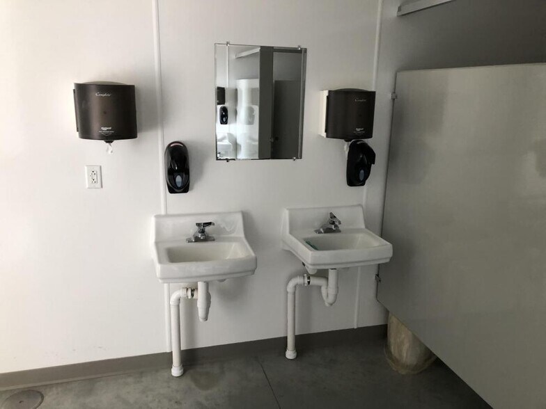 More Photos Of 1206 Road 4, Mc Cool Junction Racetrack For Sale