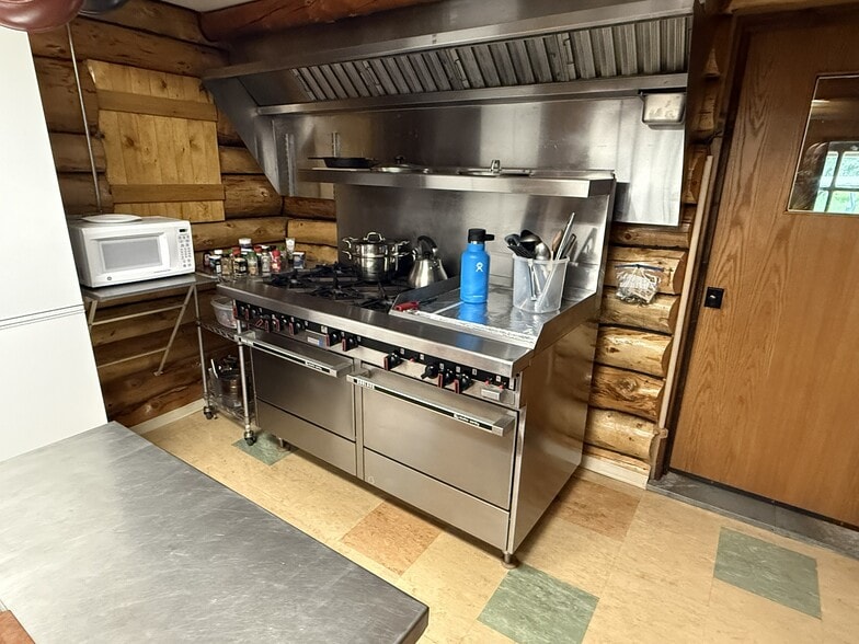 More Photos Of NHN (Nizina Road) McCarthy, Glennallen Specialty For Sale